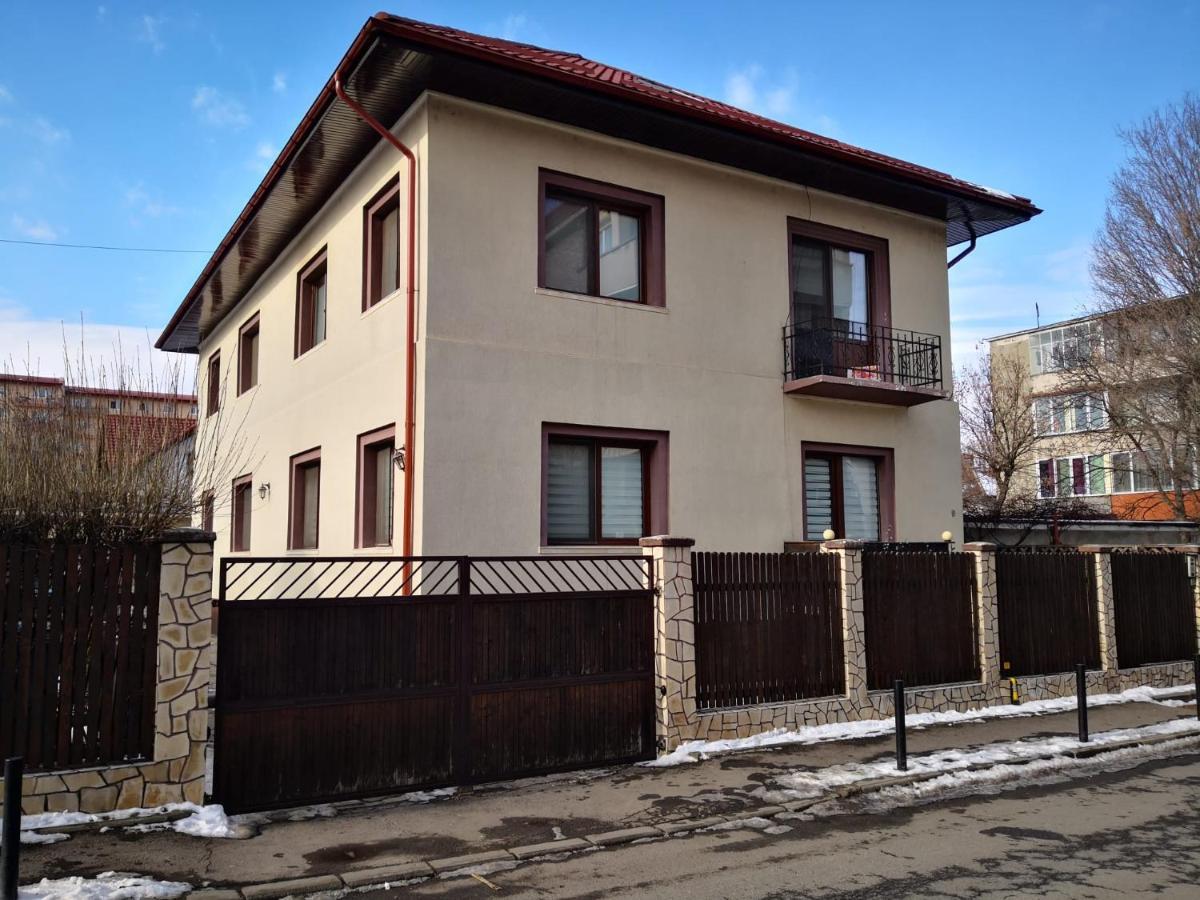Aretta Braşov